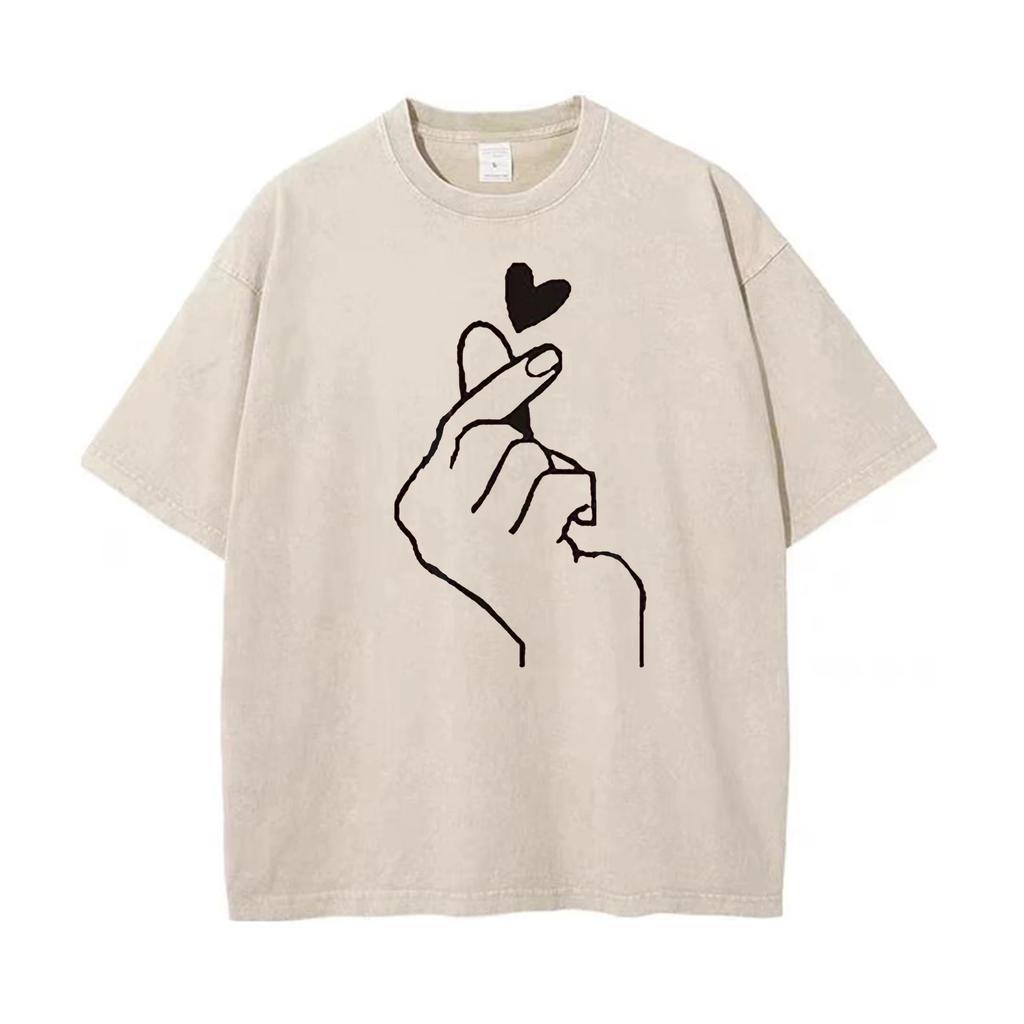 Men’s and Women’s Harajuku Graphic T-Shirt Love Heart Print Ulzzang Korean Style Tops Oversized Tee Short Sleeve