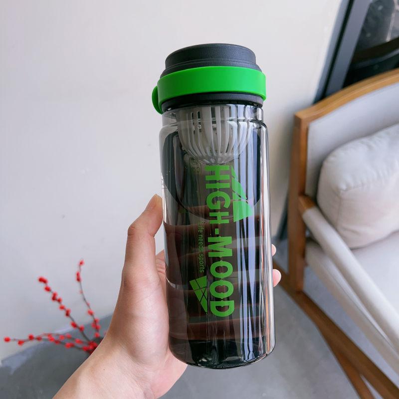 Water bottle summer simple fashion portable children's water cup high value boys and girls with tea compartment portable plastic high temperature cup