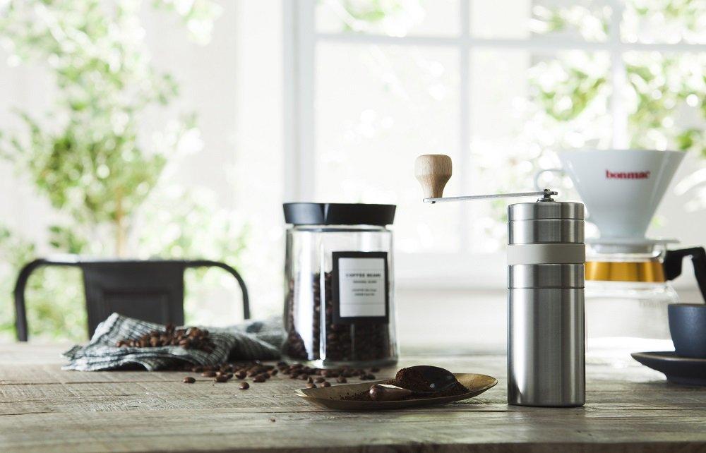 Bonmac Bonmac Coffee Mill Ceramic Hand Mill Silver Main Body Diameter X Height When the Handle Is Width X Height CM-02S Size Only 5.4 15.1cm,