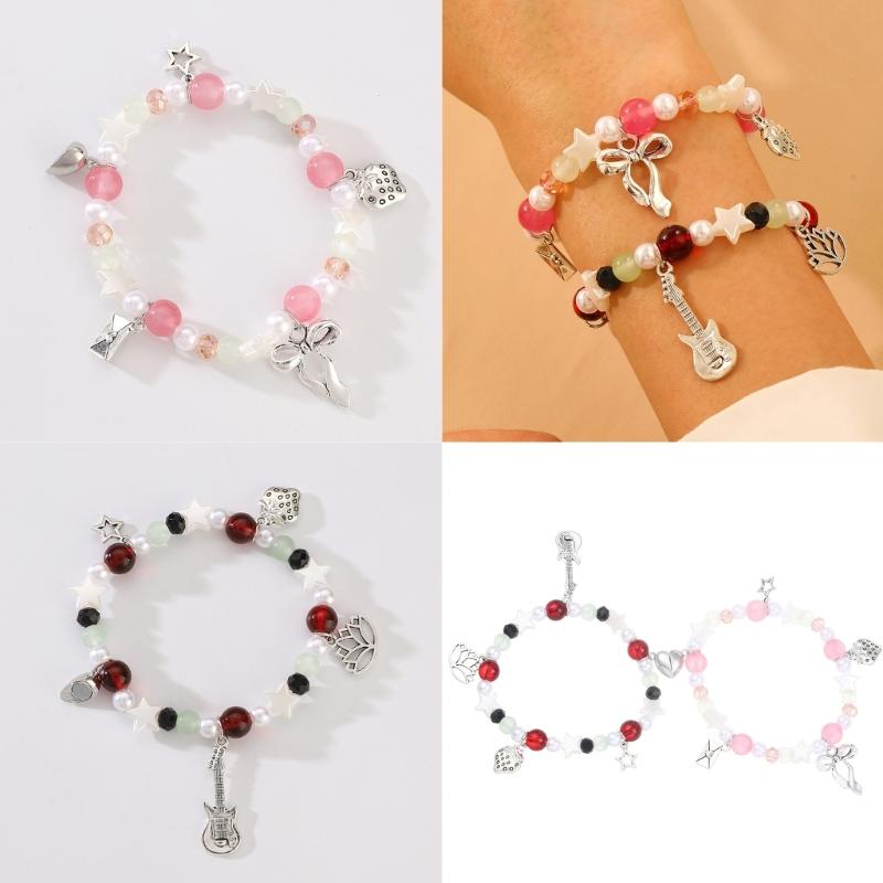 Elastic Love Heart Charm Bracelet with Magnetic Buckle Jewelry Accessory for Easy Wear and Adjustable Fits Daily Use