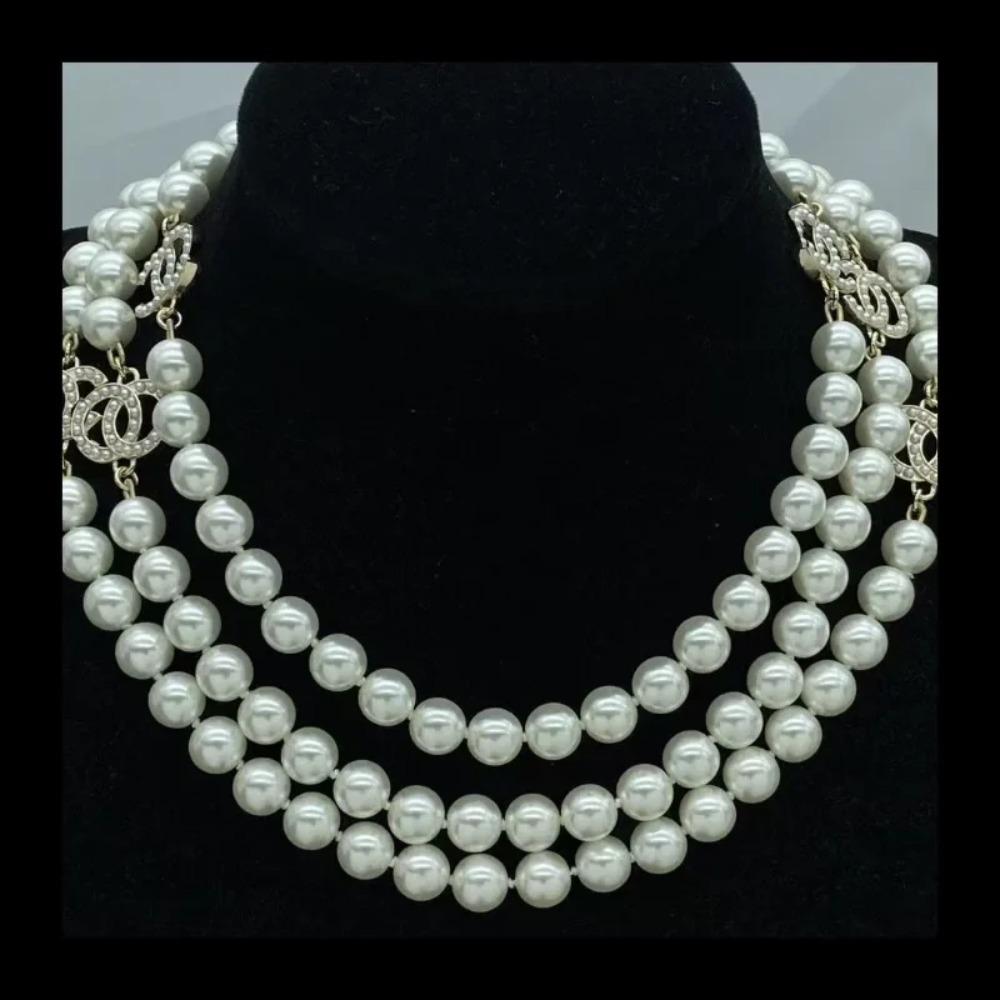 Korean Version of Fashion Trendy Pearl Necklace Accessories, Autumn and Winter Letters Multi-layer Long Double Sweater Chain Wom