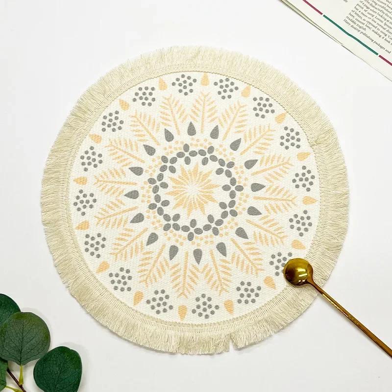 Boho Round Table Mat Hand-woven Linen Tassel Placemats Non-Slip Embroidery Dining Table Insulation Bowl Pads Kitchen Decoration
