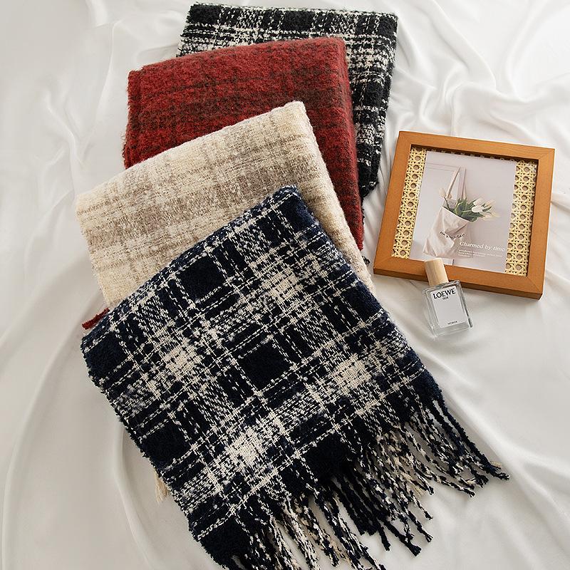New Scarf for Women High end Autumn and Winter Korean Version Versatile Plaid Thickened Student Couple Imitation Cashmere Scarf
