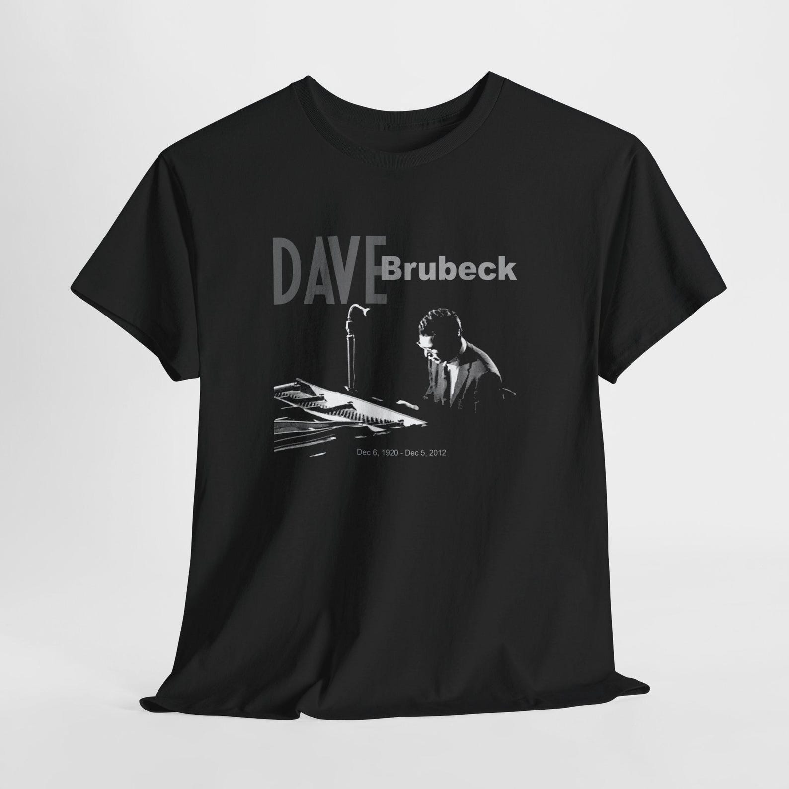 Jazz Musician Dave Brubeck Tee | Jazz Music T-Shirt M