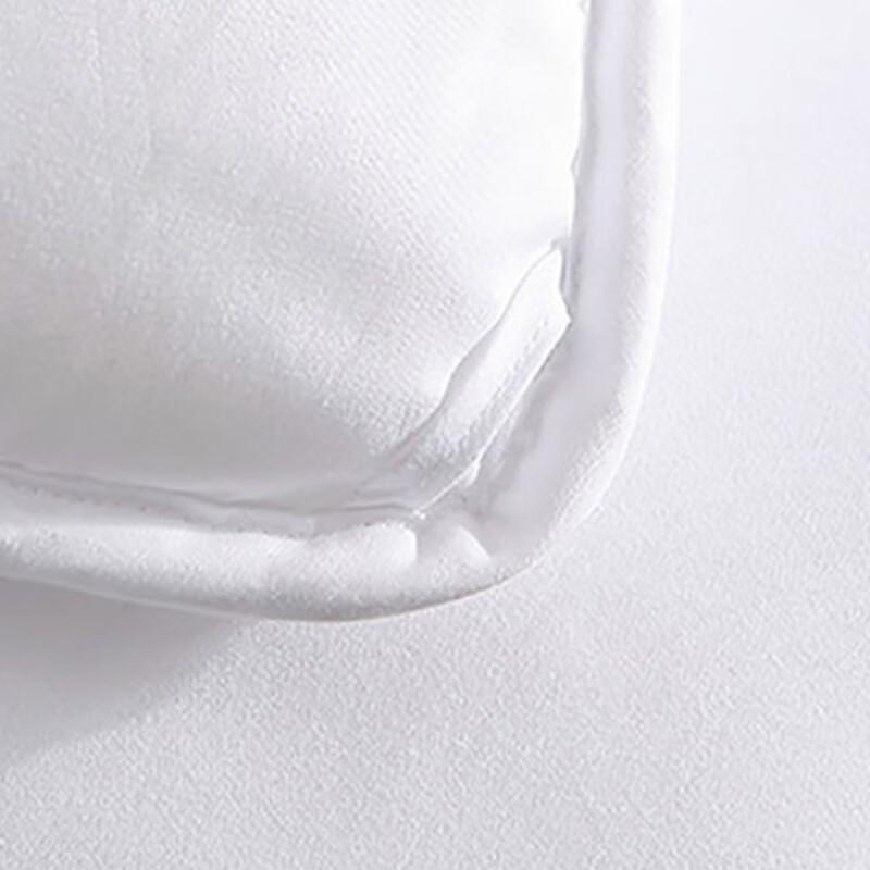 Mengjie Seven-Hole All-Season Quilt