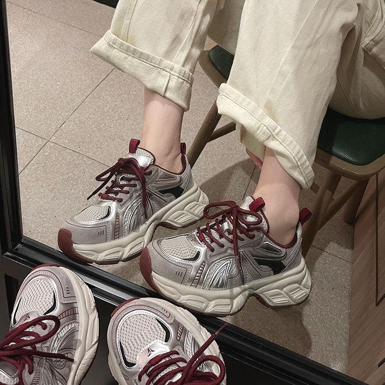 Leather Platform Dad Shoes Women's 2025 New Autumn and Winter Velvet Heightening Lightweight Casual Mesh Red Sneakers
