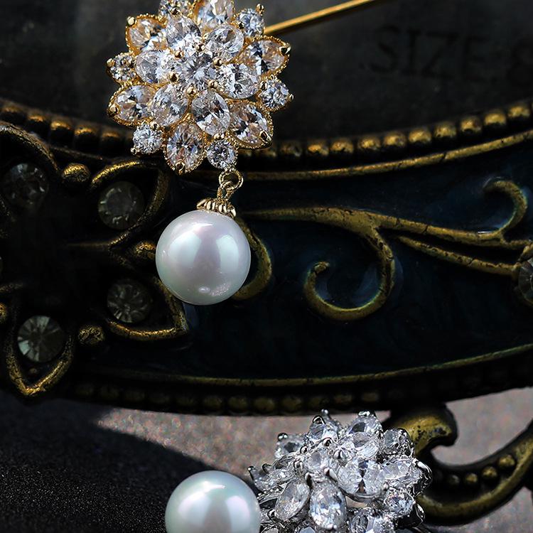 Bo Xin Yun Zirconia Brooch - Elegant Anti-Exposure Pin for Dresses