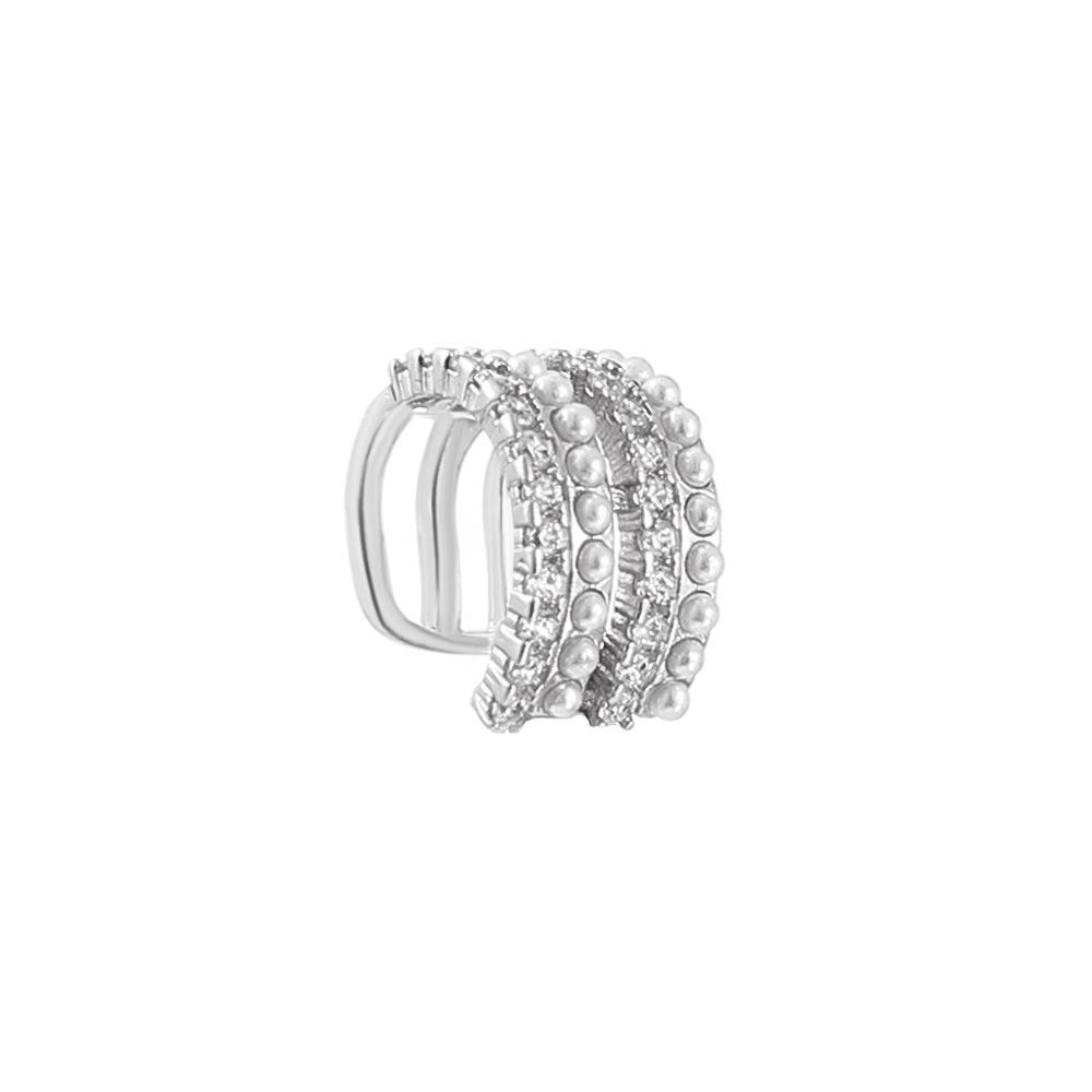 

Single Clip Earring Elegant Floral Design Lightweight Metal Alloy Suitable for Various Occasions Comfortable to Wear One Size