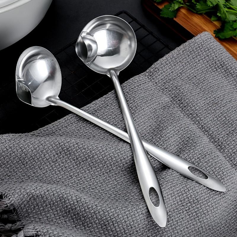 Stainless Steel Colander Spoon Soup Colander Kitchen Gravy Oil Soup Fat Separator Ladles Skimmer Spoon Colander