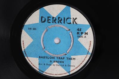 7inch Record BLACKSTONES  Babylon Trap Them  Trap Them Part  DR005 DERRICK 1977 UK Reggae Ska  Dub Used