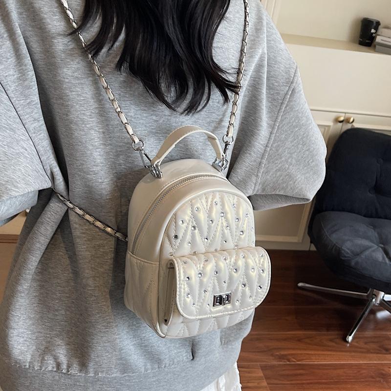 Xiaoxiangfeng Rhombus Backpack Women's 2025 New Fashion Bright Diamond Hand Bag Niche Design Multi-purpose Messenger Bag