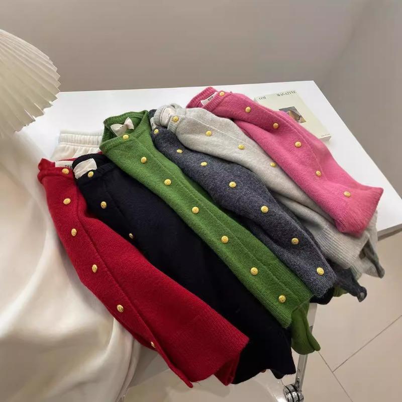 White raspberry powder small gold buckle knitted cardigan for women! Autumn and winter soft waxy thickened warm crew neck sweater jacket