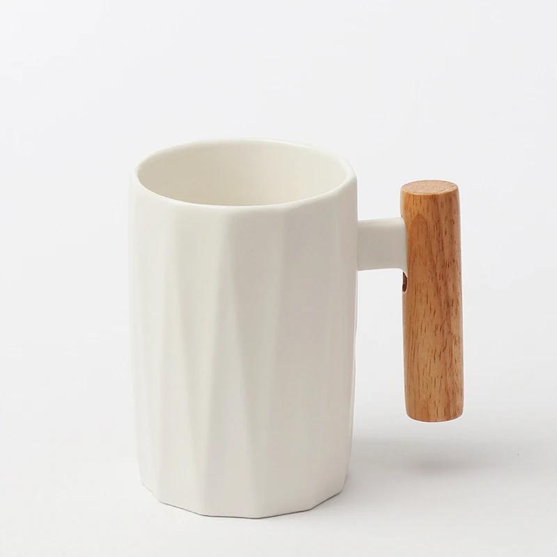 

Wooden handle ceramic coffee mug,literary teacup Office Coffee Milk Cup Nordic Small Fresh Hand Ceramic Cup Drinkware gift 400ml 400ml