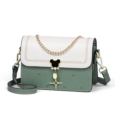 Nowa torba crossbody na łańcuszku Mała kwadratowa torba na jedno ramię ze skóry bydlęcej Prezent urodzinowy Lekki luksus i wysokiej klasy torba