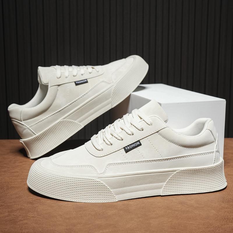 Fashion New Men's Daily Casual Board Shoes Trendy Fashionable Versatile Soft soled Breathable Anti slip Wear resistant Men's Shoes