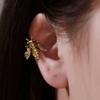Vintage Textured Bee Shaped U Style Ear Cuff Retro Insect Non Piercing Ear Jewelry for Women Fashion Decorative Accessory