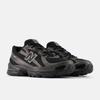 U740BR2 740 Black Bisque Black Metallic (Men's)