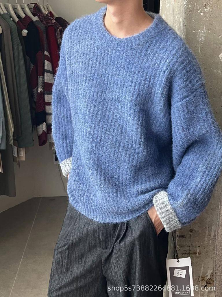 Niche American Retro Spray Paint Sweater - Loose & Warm Knit Top for Fall/Winter