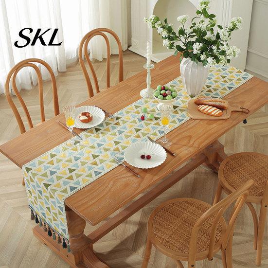 Geometric Pattern Table Runner Jacquard Runner, Colorful Triangles Vintage Floral with Tassel Edges for Home Farmhouse Dining Decor Sturdy Stitched