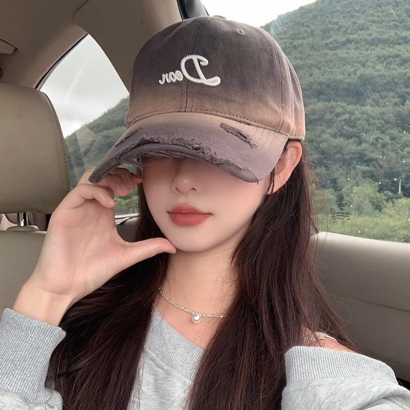 Women's new autumn and winter hats with letter embroidery and gradient color baseball caps, Japanese retro casual versatile personalized duckbill