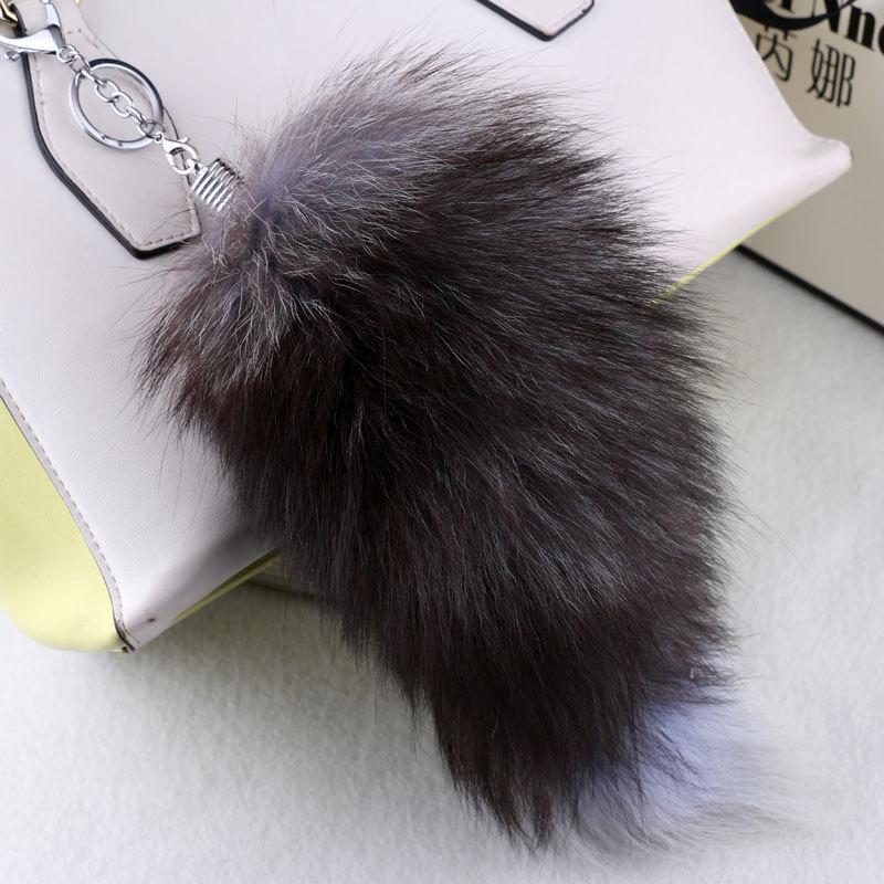 Women's Extra Large Real Fox Tail Keychain Pendant - Car/Bags Winter Charm