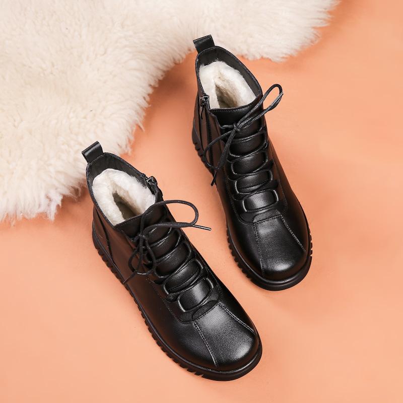 Middle-aged Women's Winter Warm Cotton Shoes Mom's Comfortable Genuine Leather Non-slip Lace Up Short Boots