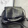 2026 New Black Lychee Pattern Handbag Women With Large Capacity Commuting Open-line Clamshell Cross-body Bag