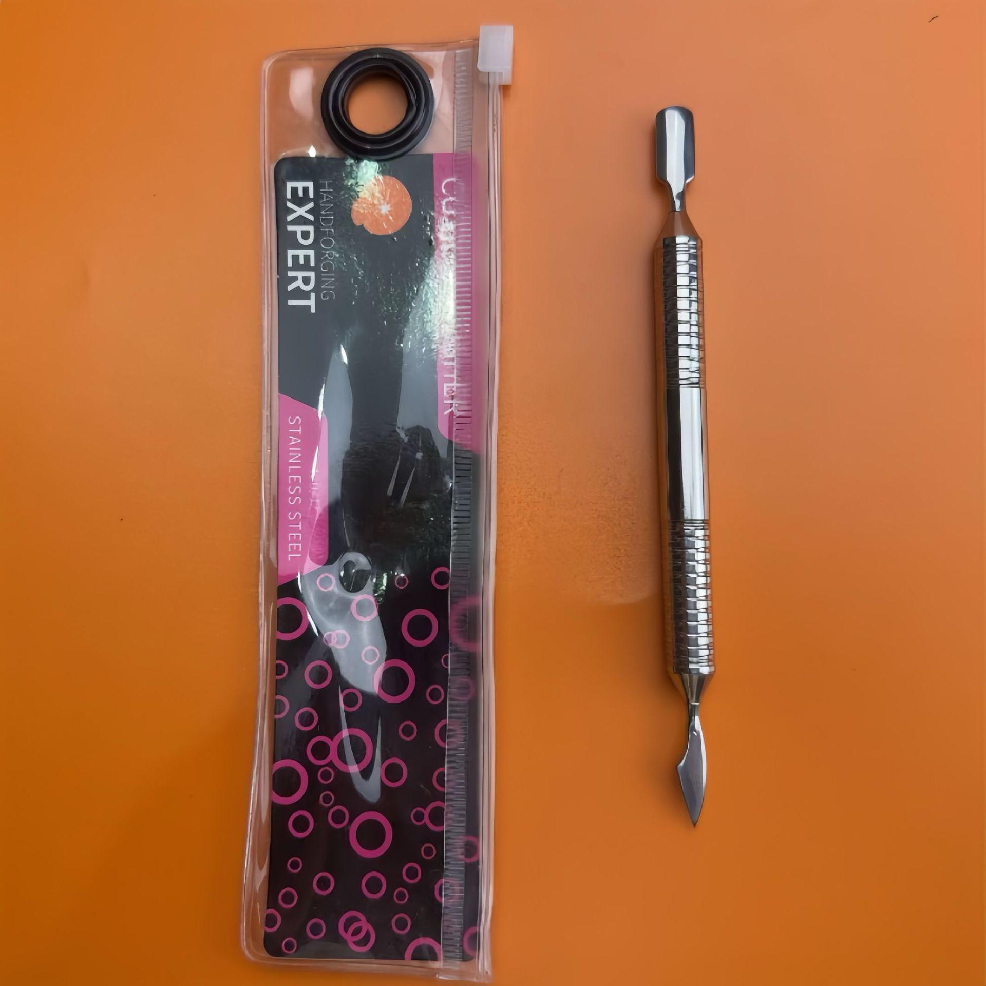 European Professional Stainless Steel Horseshoe Cuticle Nipper for Russian and Ukrainian Manicures