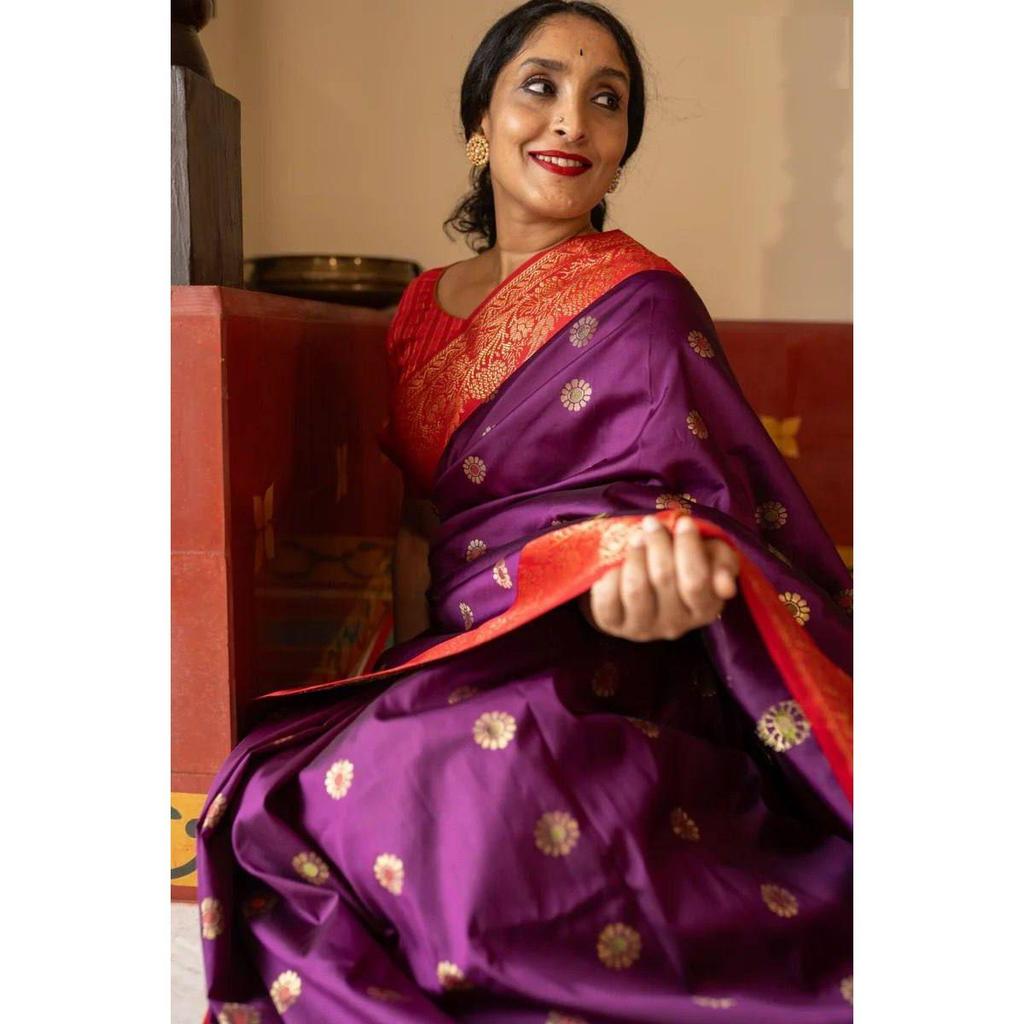 Royal Soft Lichi Silk Saree with Rich Pallu & All-Over Jacquard Work | Designer Party Wear Saree with Exclusive Jacquard Border Blouse
