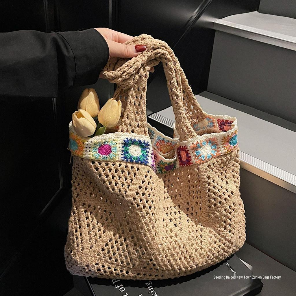 Women's Versatile Woven Straw Beach Tote Bag - Spring/Summer 2025