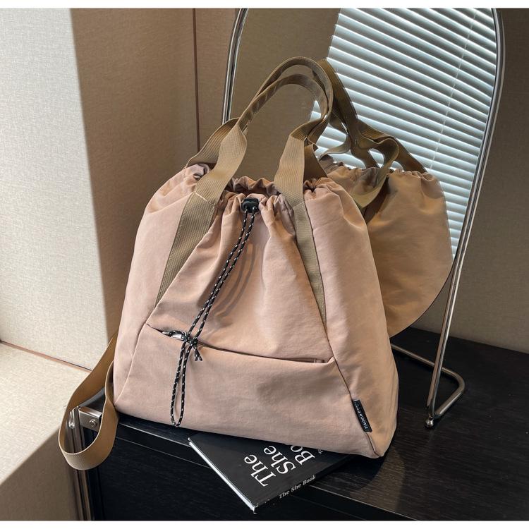 Tragetasche: Damen 2025 Canvas-Rucksack mit großem Fassungsvermögen für vielseitiges Pendeln und Reisen