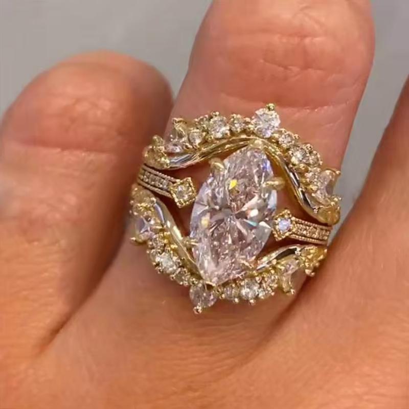Gorgeous Marquise Cut Ring for Women /Set Elegant Accessories Female Luxury Finger Jewelry for Wedding Ceremony Party