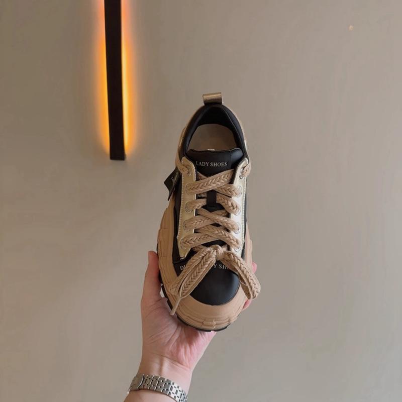 Thick-soled heightening niche bread shoes women's 2024 autumn and winter new versatile retro casual sports Internet celebrity dad shoes