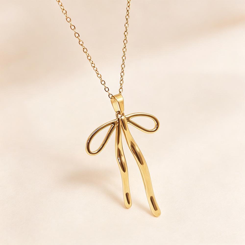 Simple Stainless Steel Bow Pendant Necklace - Personalized, Stylish & High-End Clavicle Chain for Women