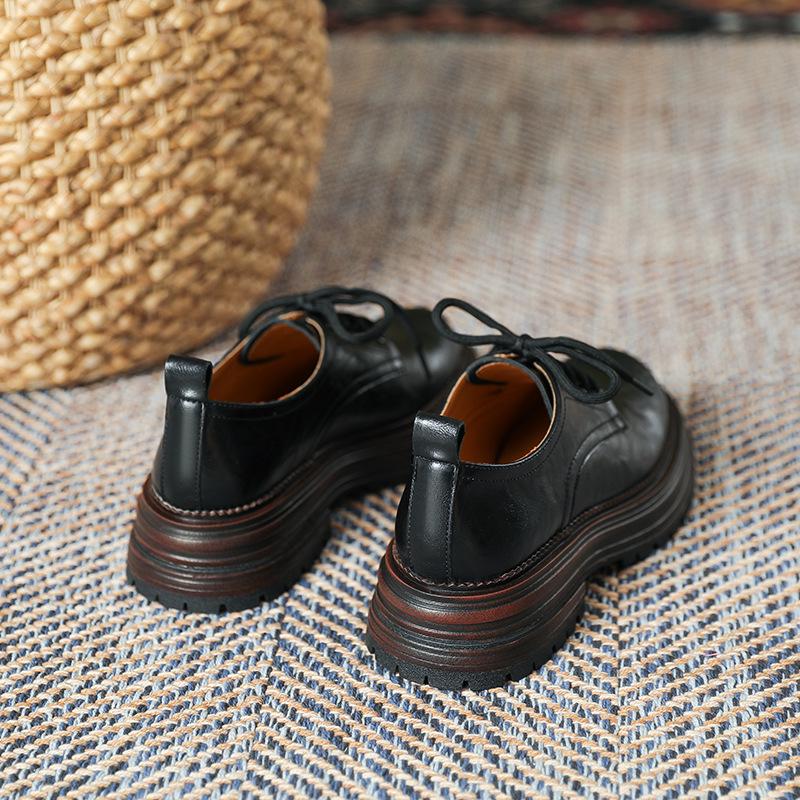 Women's 2024 Spring/Summer Retro Lace-Up Loafers - Thick Sole, Round Toe, Chunky Heel In British Style