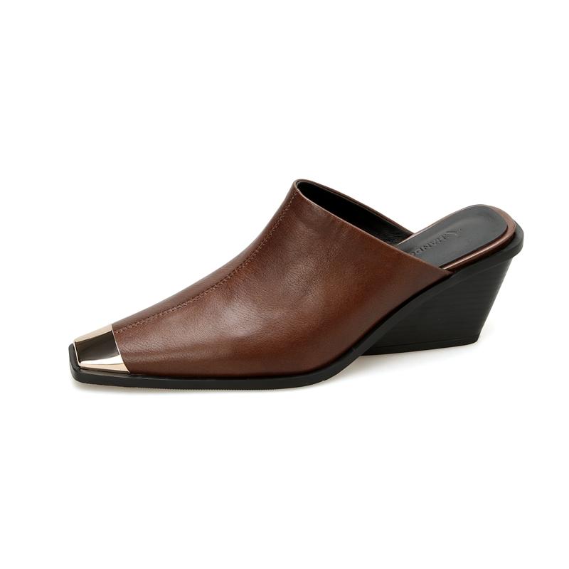 Fashion Women's New Summer Metal Headed Genuine Leather Cowhide High Heels Large Square Headed Retro Muller Slippers