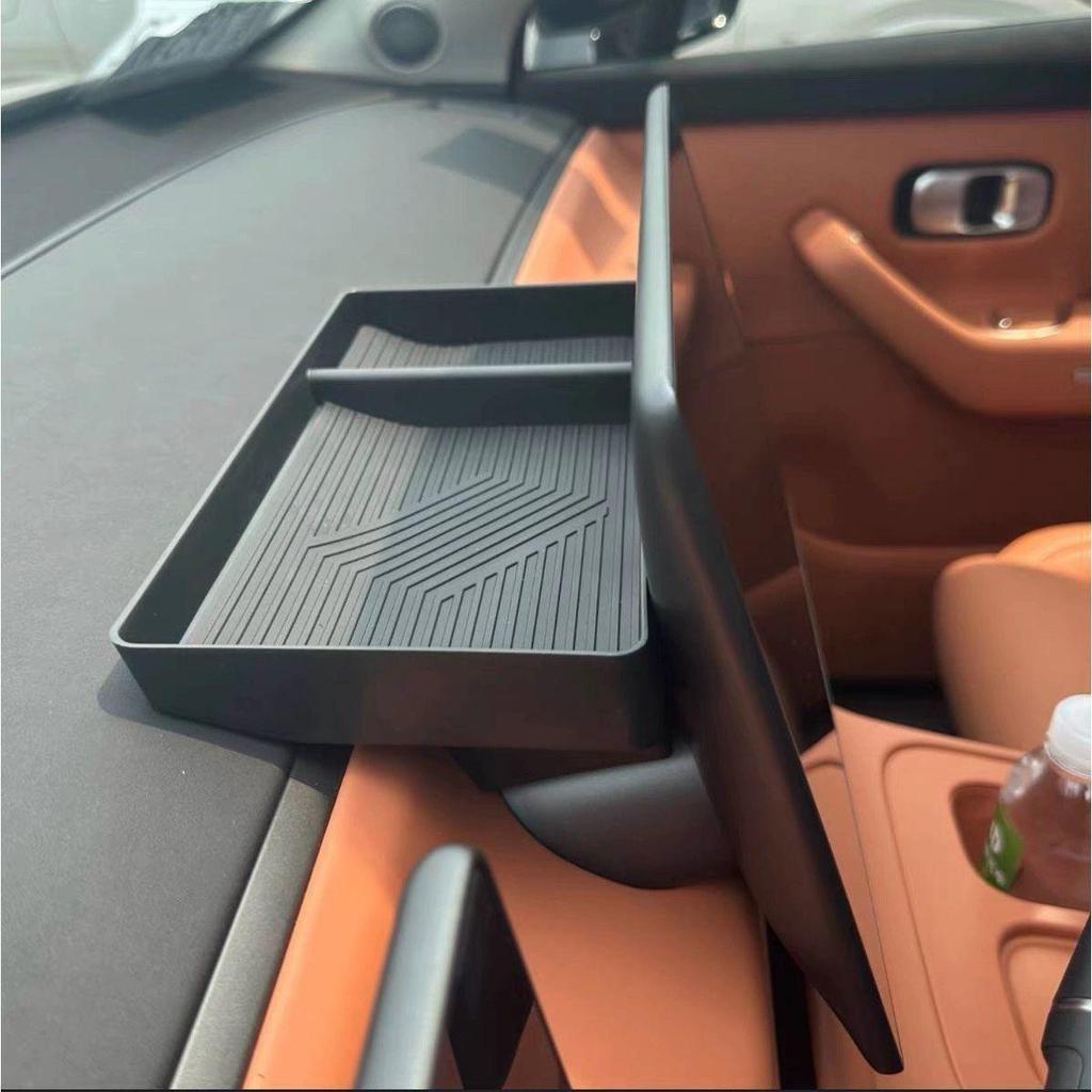 Fits Leapmotor C10/C16: 24-26 Car Storage Box with Foldable Handle for Center Console Screen
