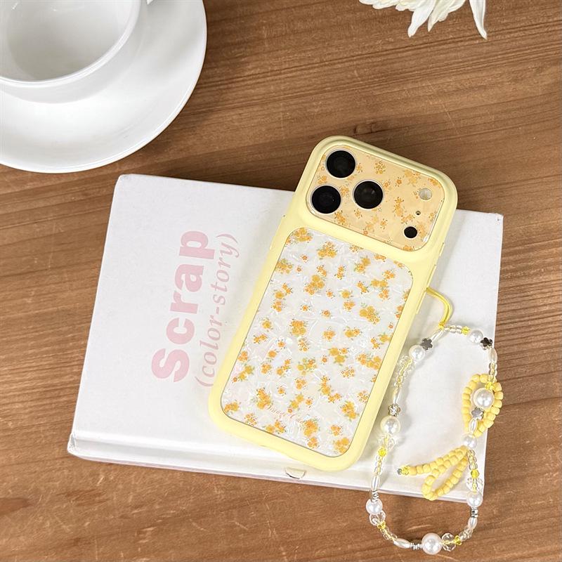 Yellow Floral Full-Screen iPhone 17/16 Pro Max/15 Pro High-End Case