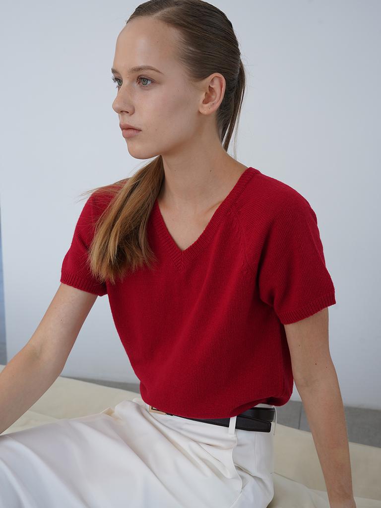LEIE Vera Cashmere Wool Half Sleeve V-Neck Knit (Red)