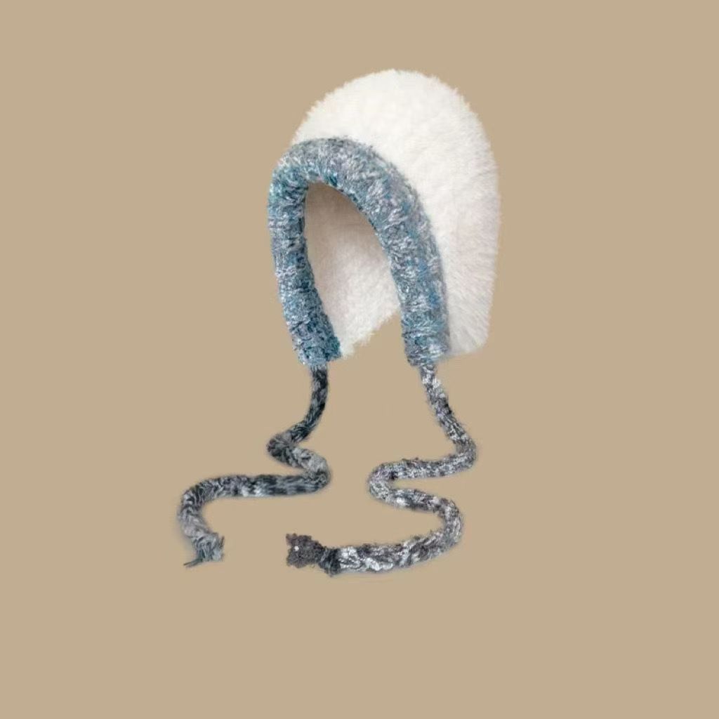 Korean style cute woolen hat for women, warm knitted hat with straps and ear flaps, popular outdoor beanie for autumn and winter.