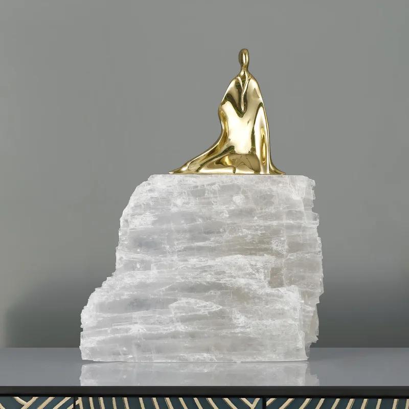 Metal Figure Sculpture Crystal Handicraft Ornaments Golden Man Decorative Figurines Home Decoration Accessories Desk Decoration