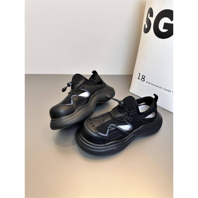 

Summer new ugly big head dad shoes women s tide hollow breathable thick sole lightweight sports sandals 40