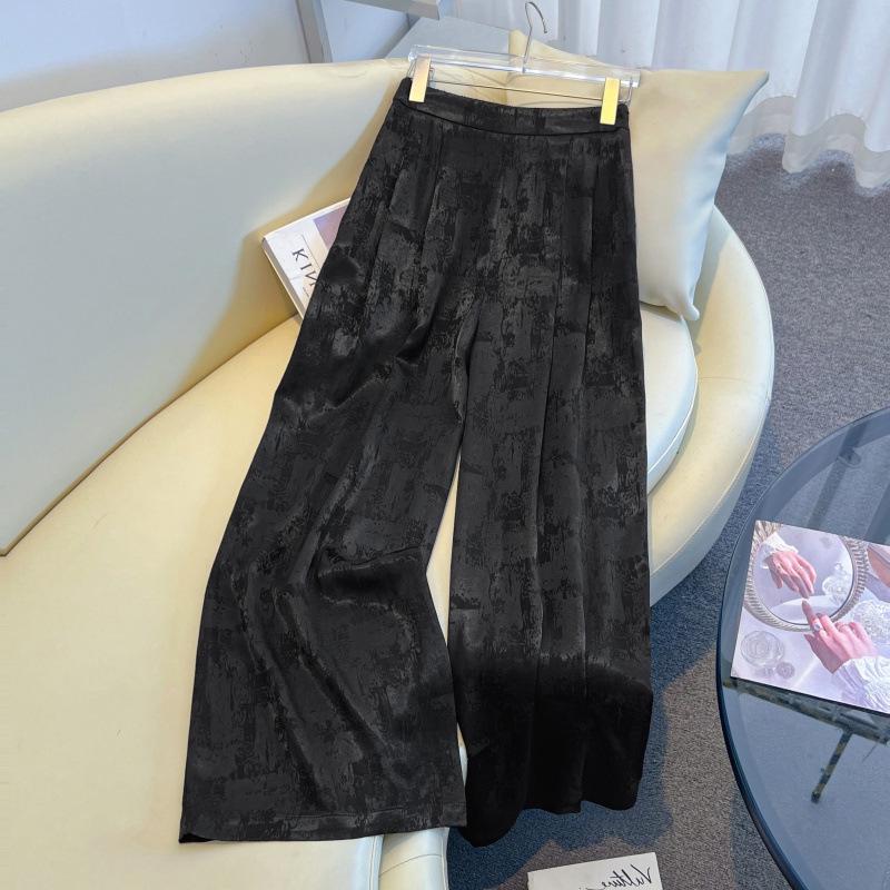Silk Jacquard Wide-Leg Pants for Middle-Aged Women - Ethnic Style Retro Slimming Design
