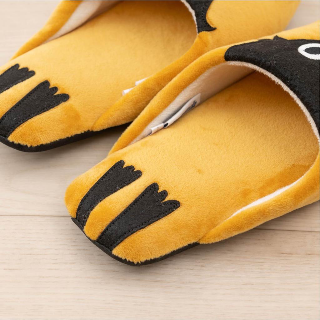 JOCOMOMOLA Piopio Toilet Approximately Hocomomola Senko Chick 62376 Slippers, 24-26cm, Yellow, Design, Stylish,