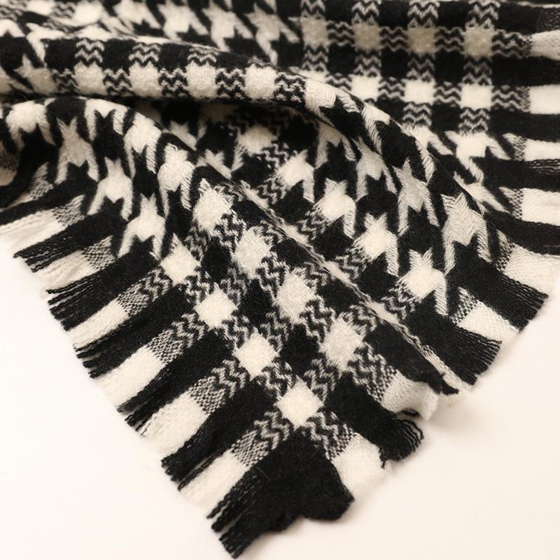 New Cashmere Plaid Scarf Autumn and Winter Women's Cashmere Scarf Black and White Plaid Thousand Birds Warm Shawl Scarf