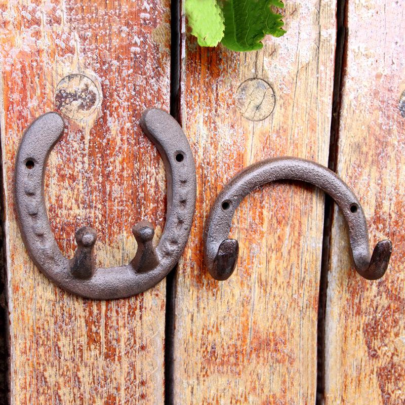 Vintage Horseshoe Wall Hook - European & American Wrought Iron Double Hook for Home Decor