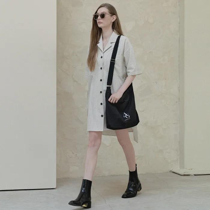 Canvas Logo Square Bag - Black