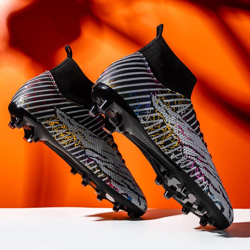 2025 Neue Rasenfußballschuhe Herren Fußballschuhe Jungen Rutschfestes Outdoor-Training Futsal-Stollen Leichte Herren-Sneaker Mode Sp