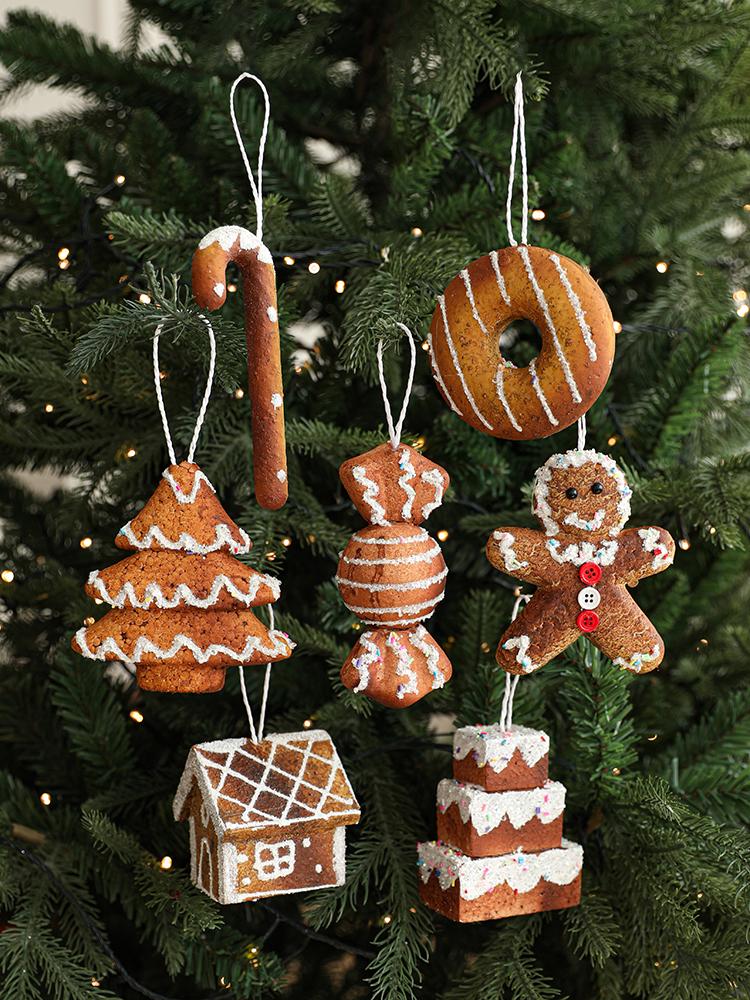 Nordic Christmas Gingerbread Man & Snow House Ornaments Set: Star, Pendant, Figurine for Tree Décor