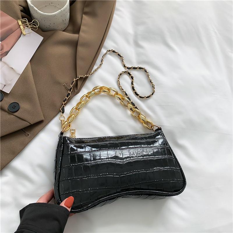 Trendy Black Pu Crossbody Bag 2023 Fashionable Small Square Shoulder Bag For Women